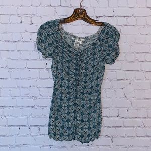 {Max Studio} Cute Floral Top Sz M